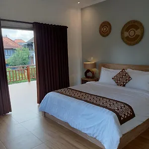 Проживание в семье Karma House, Убуд